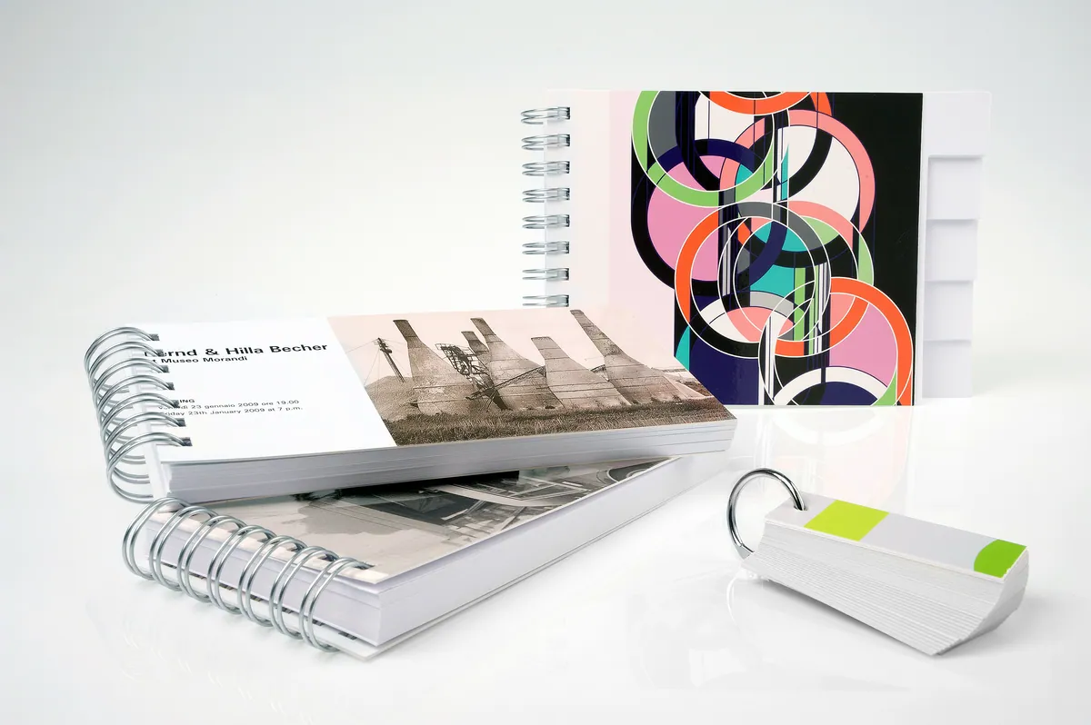 Cataloghi e chiavetta USB